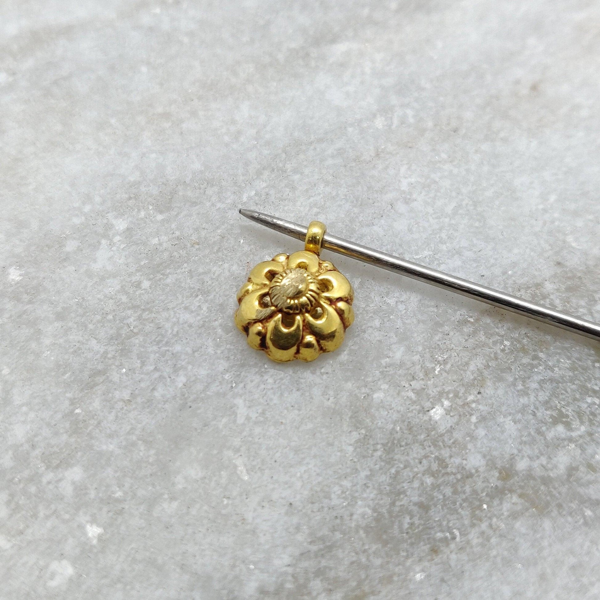 18k Solid Yellow Gold Fancy Floral Charm Pendant 4x9mm - Kanika Creations