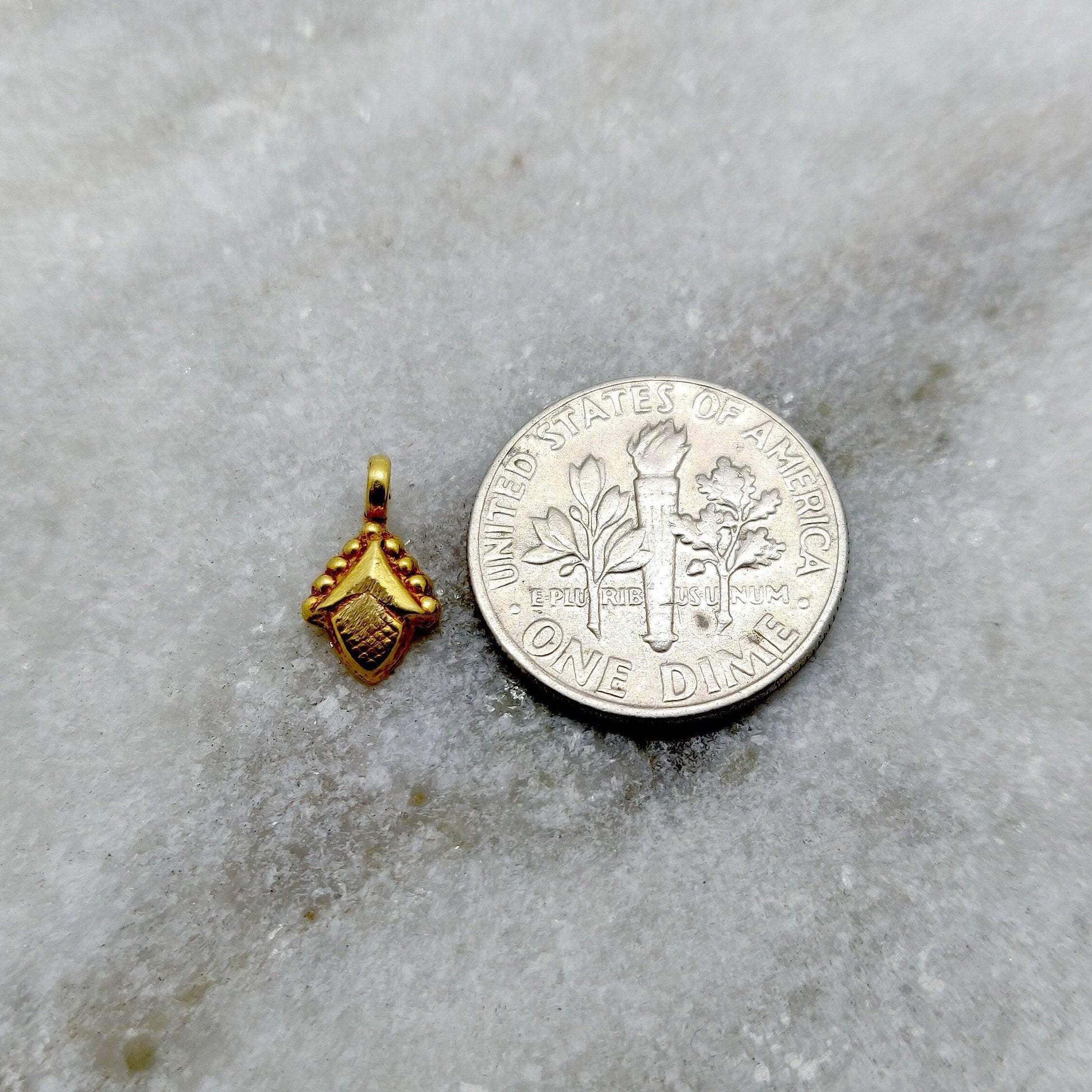 18k Solid Yellow Gold Fancy Charm Pendant 6mm - Kanika Creations