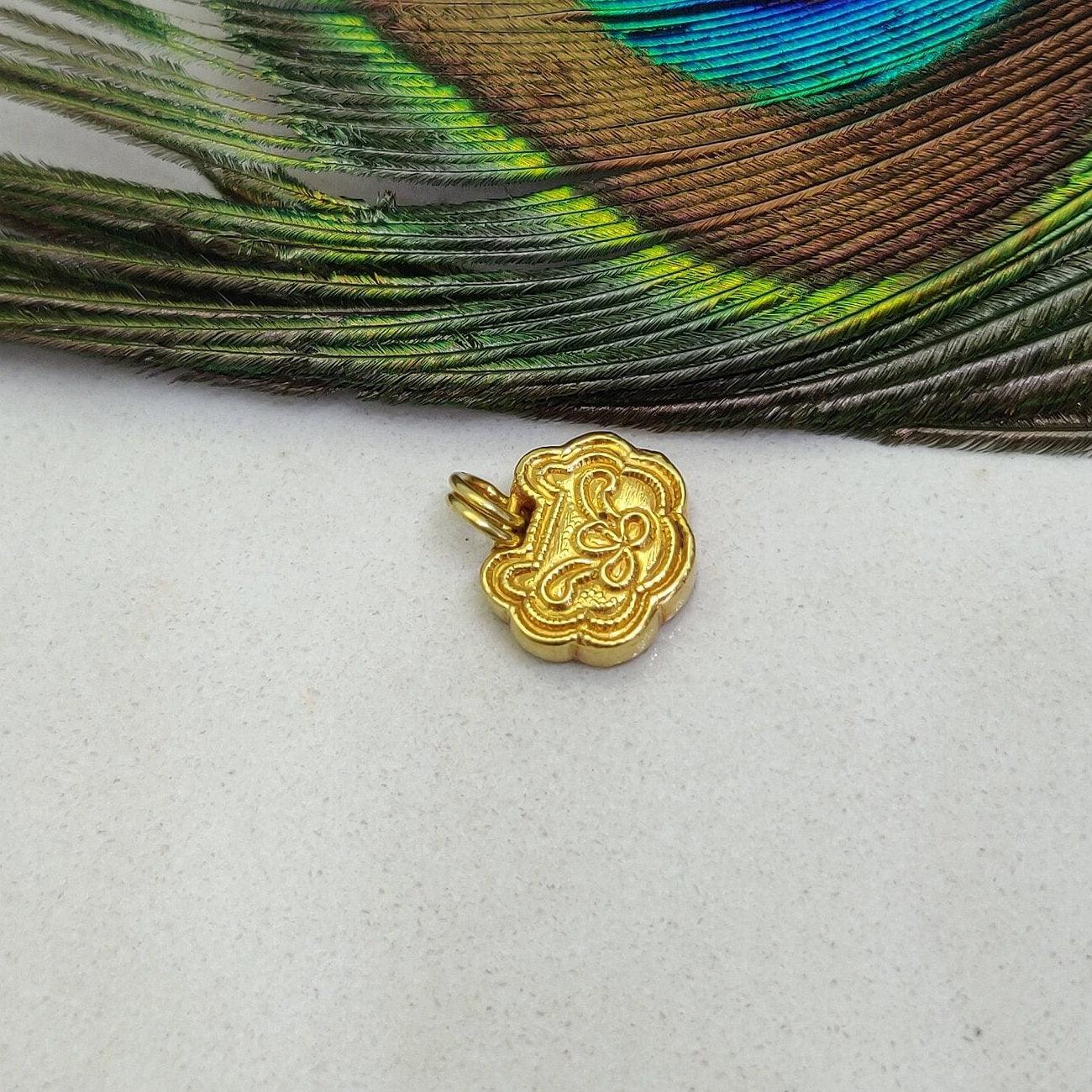 Style 18k Gold Charm Pendant 11X13MM - Kanika Creations