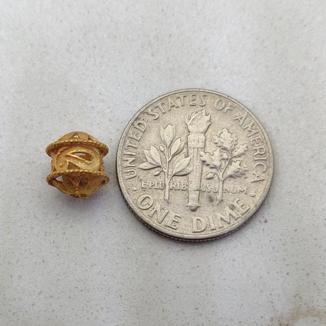 18k Yellow Gold Antique Wheel Spacer Beads 7mm - Kanika Creations