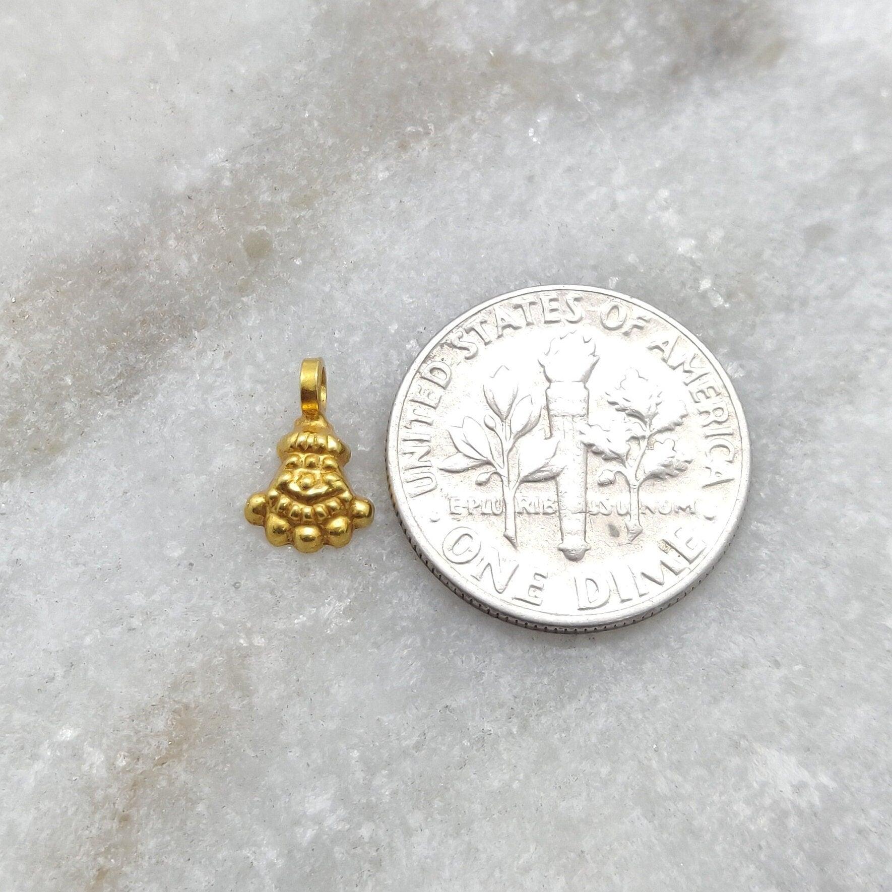 18k Solid Yellow Gold Antique Bail Charm Pendant 9x6mm - Kanika Creations