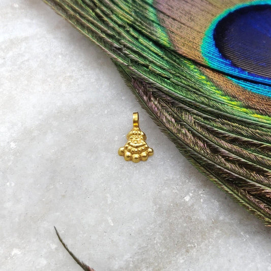 18k Solid Yellow Gold Antique Bail Charm Pendant 9x6mm - Kanika Creations
