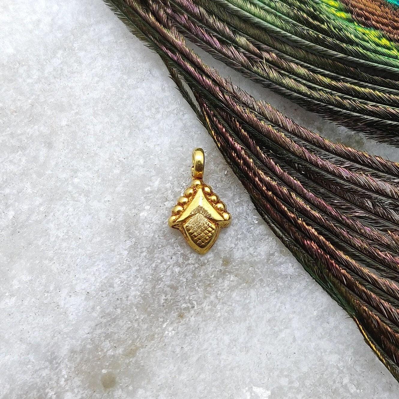18k Solid Yellow Gold Fancy Charm Pendant 6mm - Kanika Creations