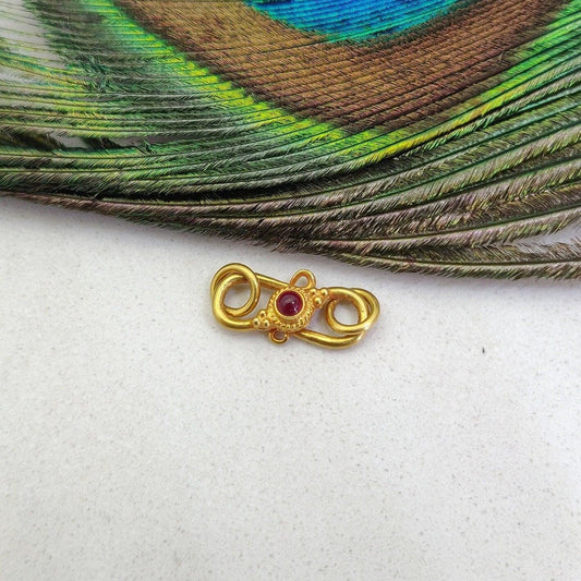 15X7mm 18k Yellow Gold Ruby S Hook Clasp Lock - Kanika Creations