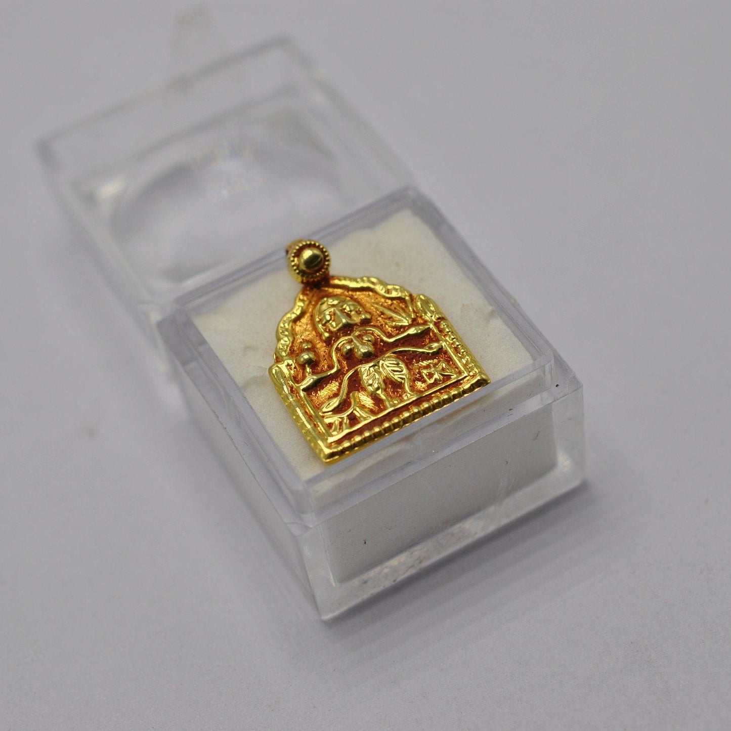 18k Solid Yellow Gold Indian Goddess Durga Pendant - Kanika Creations
