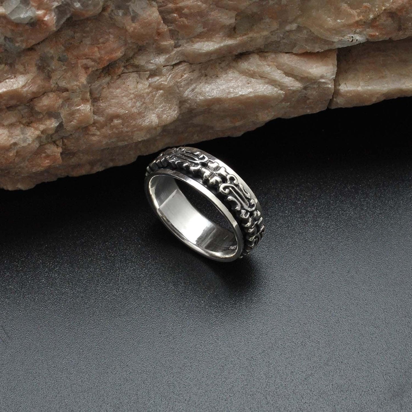Spinner ring Sterling Silver Size 14 - Kanika Creations