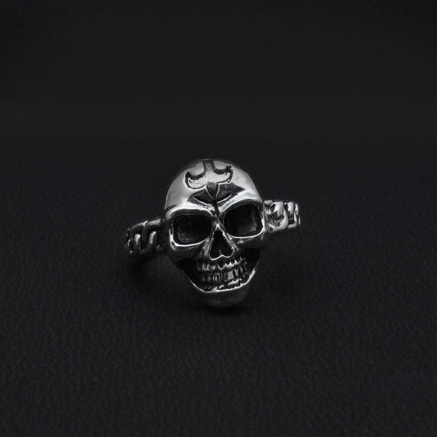 Silver Skull Ring Size 10 Halloween Jewelry - Kanika Creations