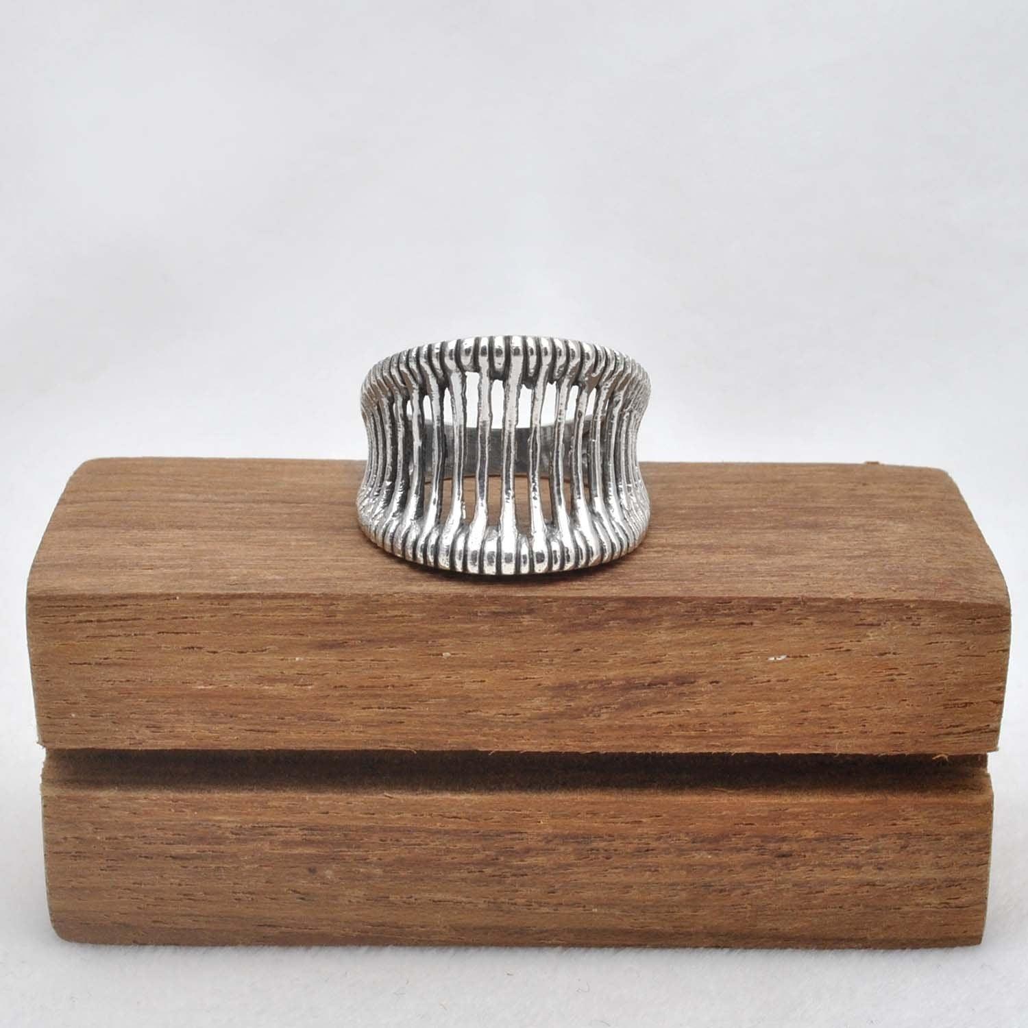 Vintage Silver Band Ring Size 10 - Kanika Creations