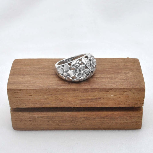 925 Sterling Silver Floral Demo Ring 6 US - Kanika Creations