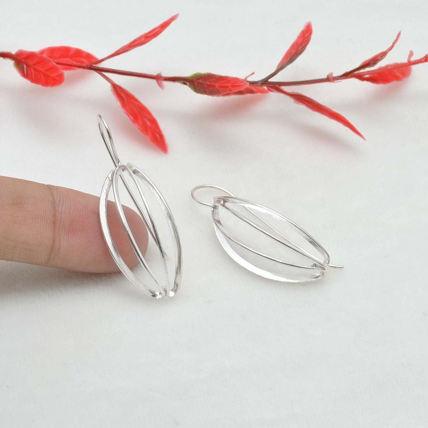 Women's Fashion Curved Drop Dangle Earring - Kanika Creations