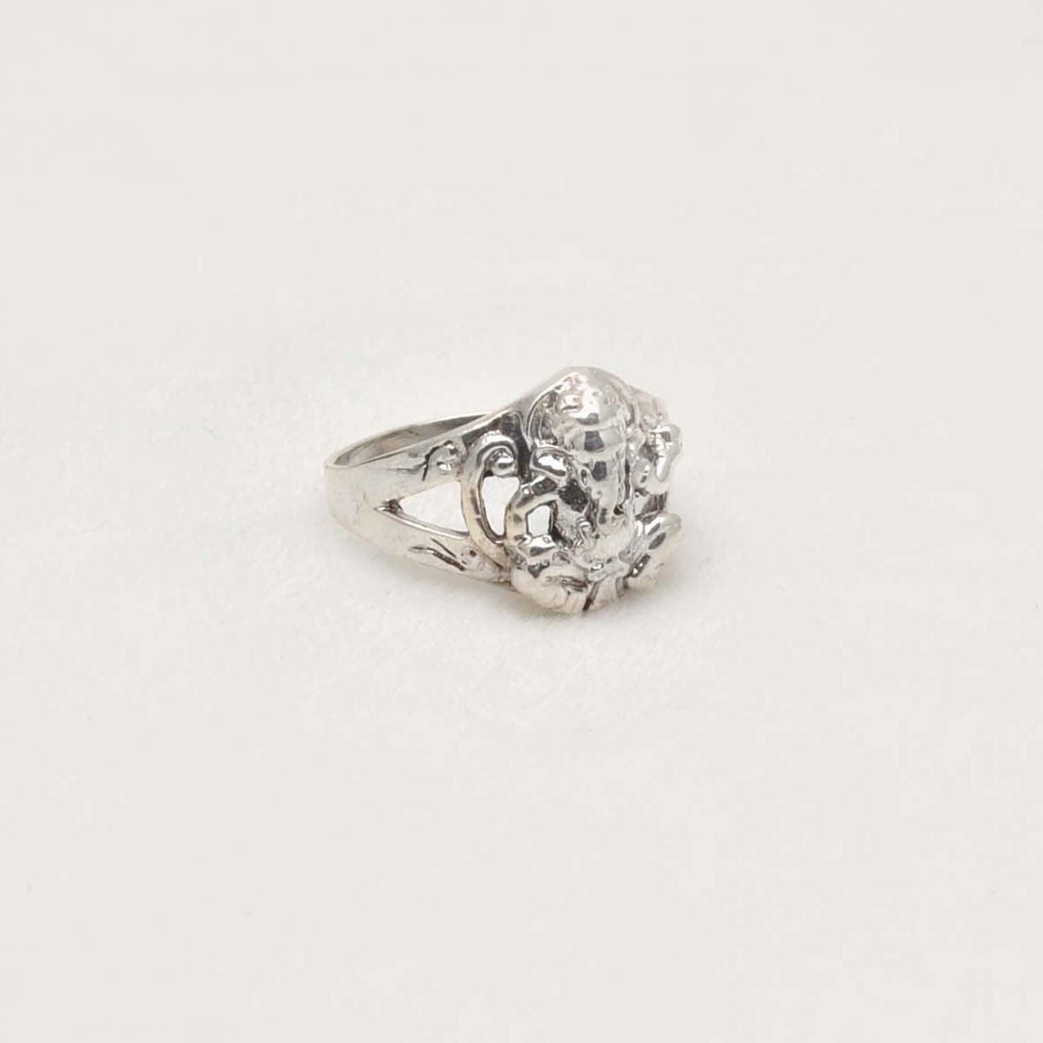 Religious Lord Ganesha Ring - Kanika Creations
