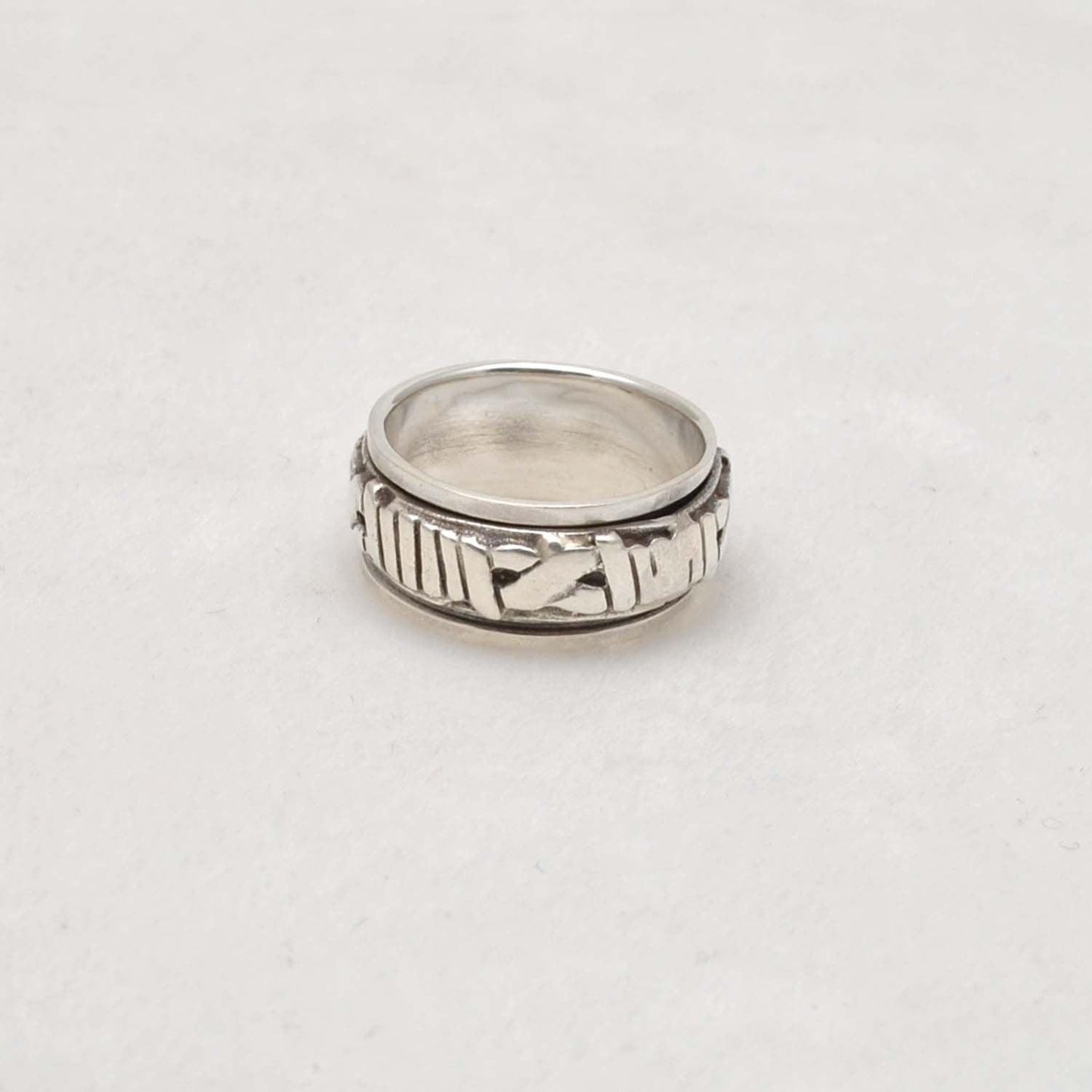 Spinner Roman numeral ring Size 8 - Kanika Creations