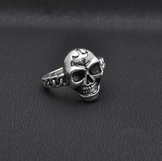 Silver Skull Ring Size 10 Halloween Jewelry - Kanika Creations