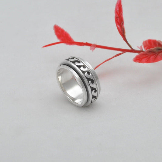 Style Waves Sterling Silver Spinner Ring 6 - Kanika Creations