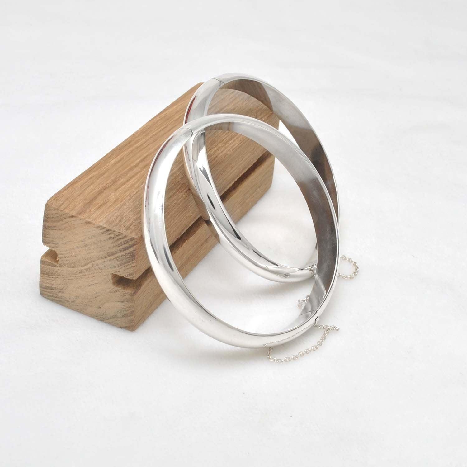 Silver Hinged Bangle Bracelet with Security Chain - 8mm/9mm - Kanika Creations