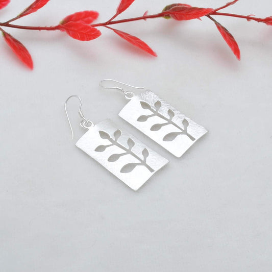 Leaf Engraved 925 Silver Blade Earrings - Kanika Creations