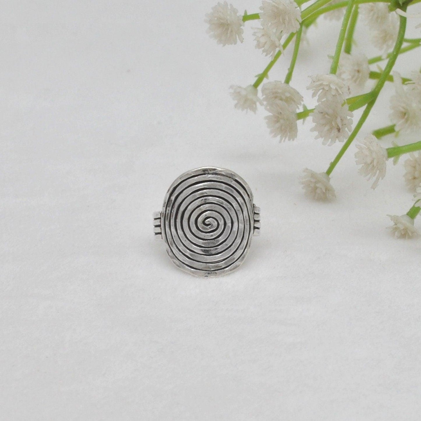 925 Sterling Silver Cocktail Ring 10 US - Kanika Creations