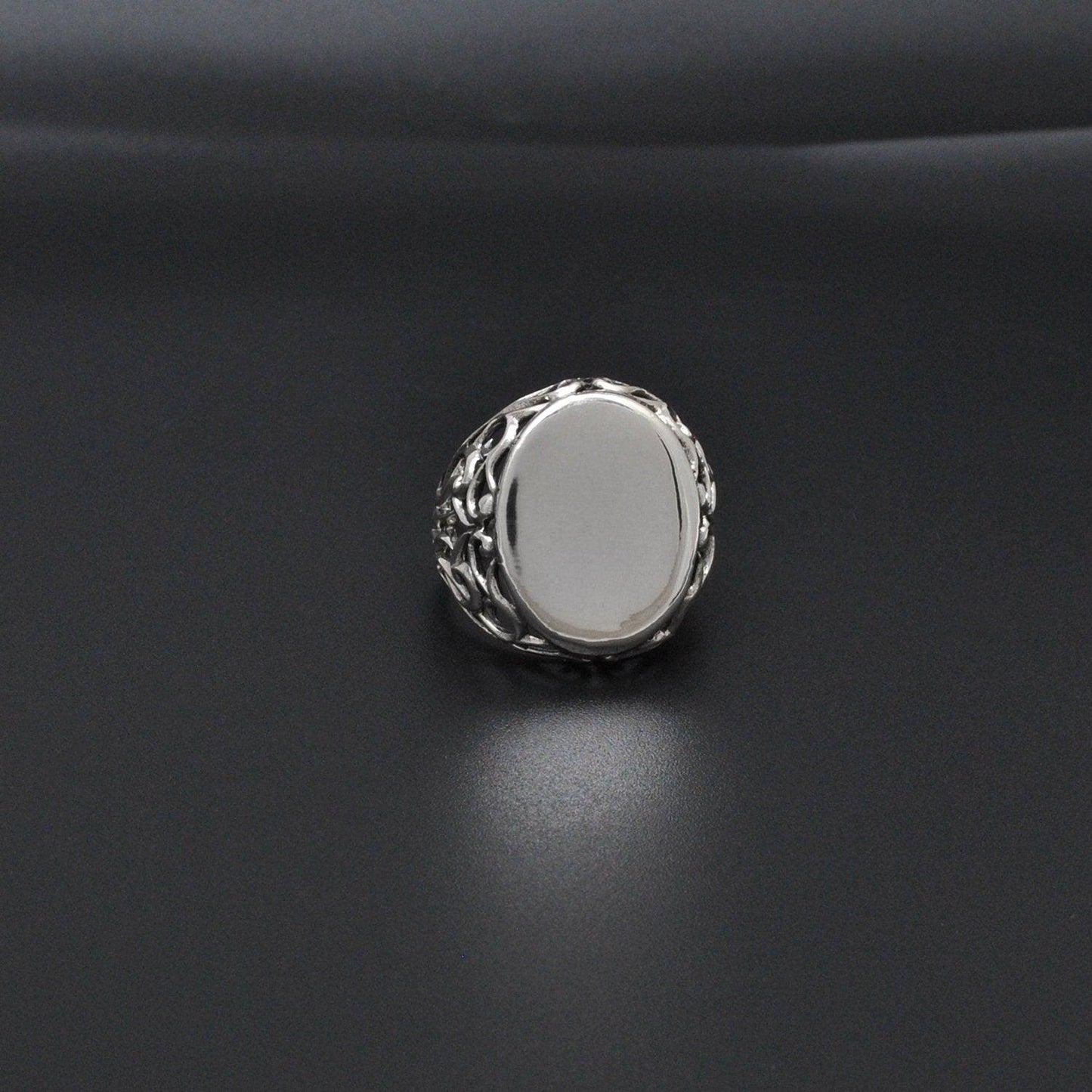 Sterling Silver Oval Men's Ring Size 9 - Kanika Creations
