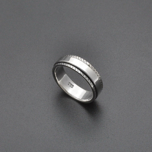 925 Sterling Silver Spin Meditation Band Ring Size 8 - Kanika Creations