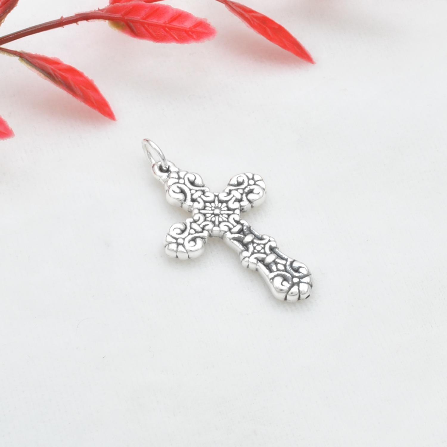 925 Sterling Silver Holy Cross Pendant - Kanika Creations