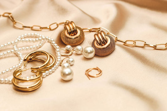 How to Find Reliable Wholesale Gold Jewelry Manufacturers for Your International Jewelry Store - Kanika Creations
