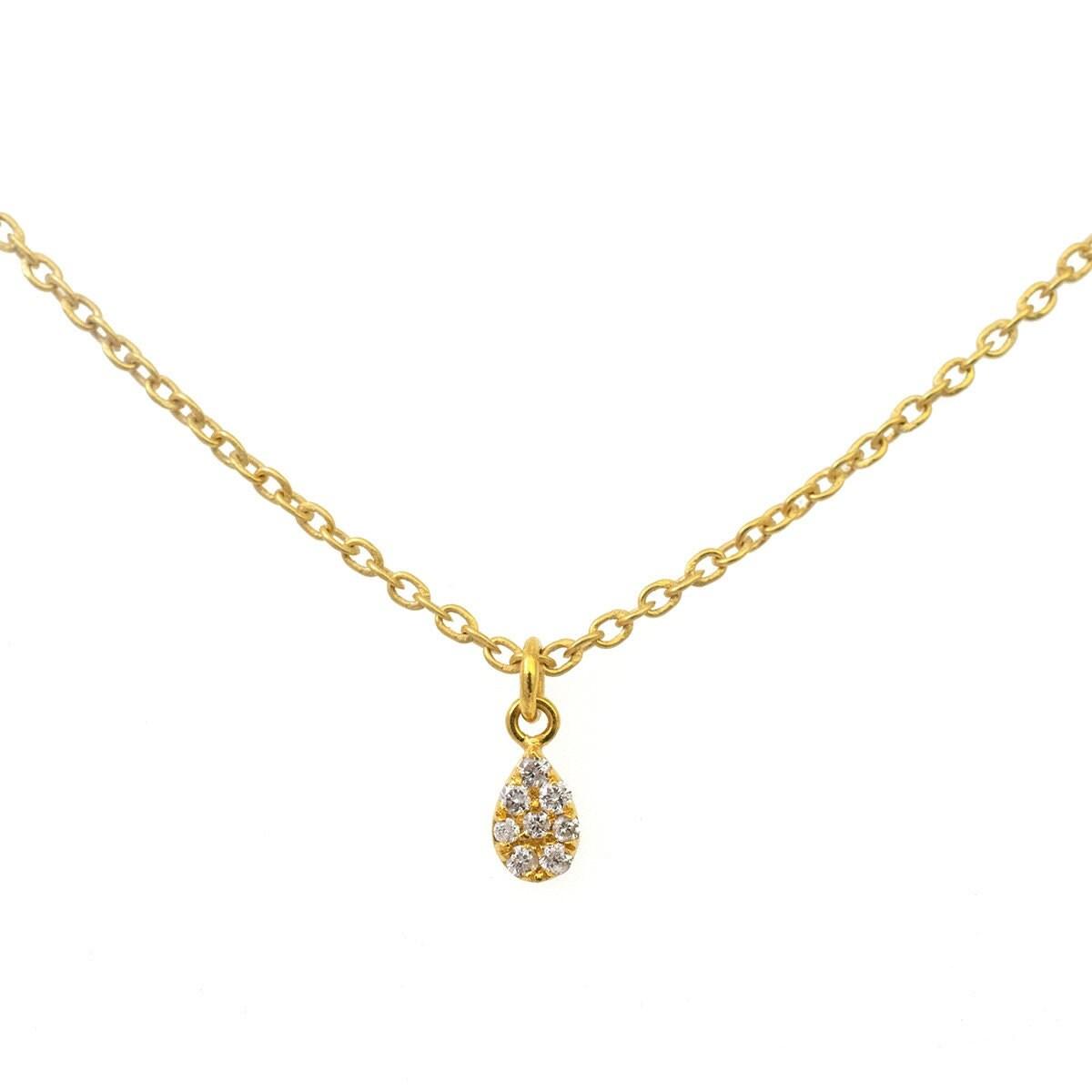 14K Solid Gold Diamond 5x3mm Minimalist Pendant – Detail View
