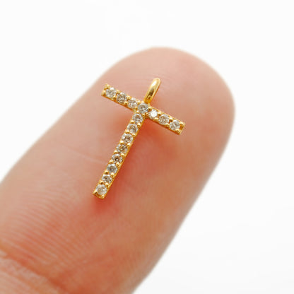 14K Solid Yellow Gold Pavé Diamond T Initial Letter Charm – Front View