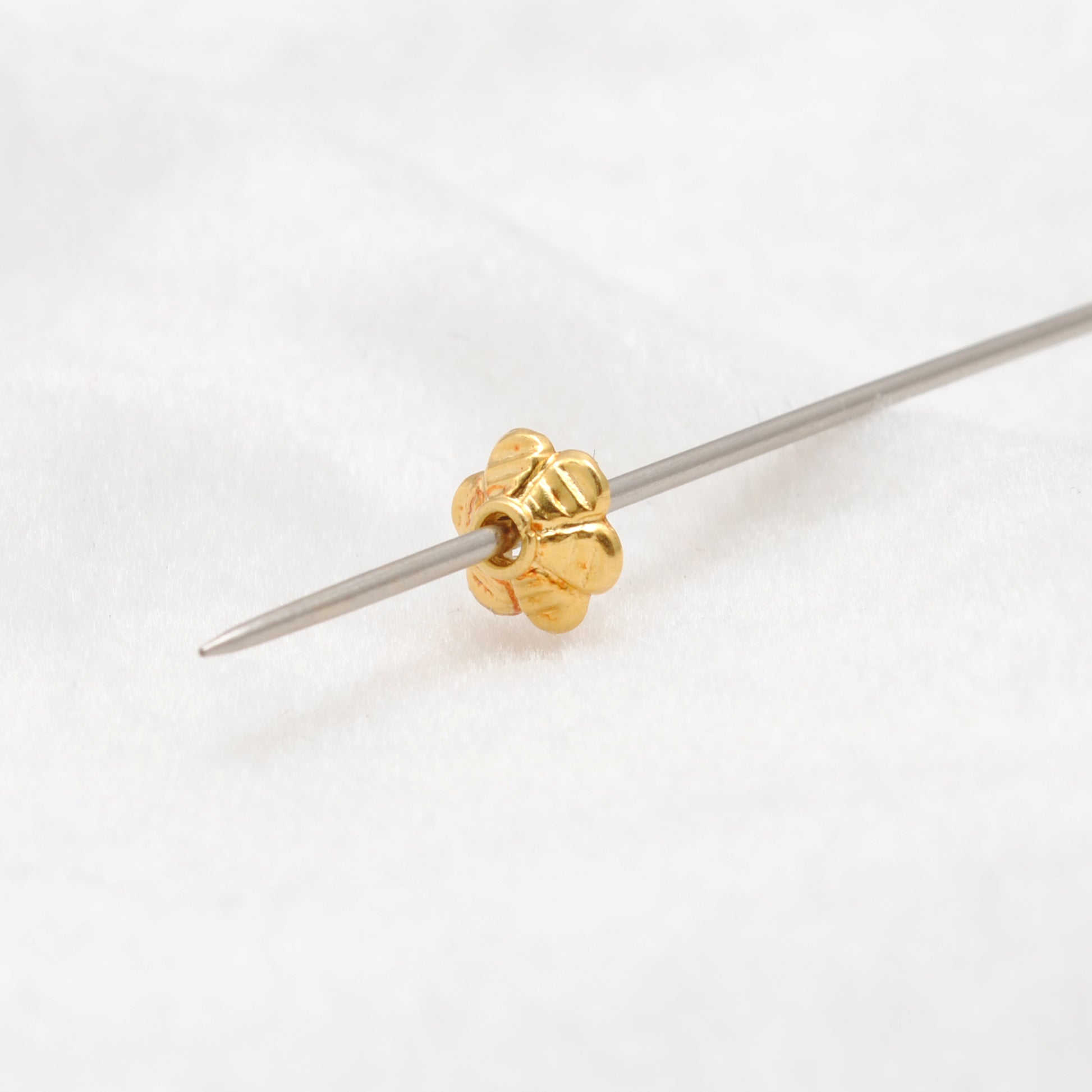 18K gold floral spacer bead cap 7mm - side profile