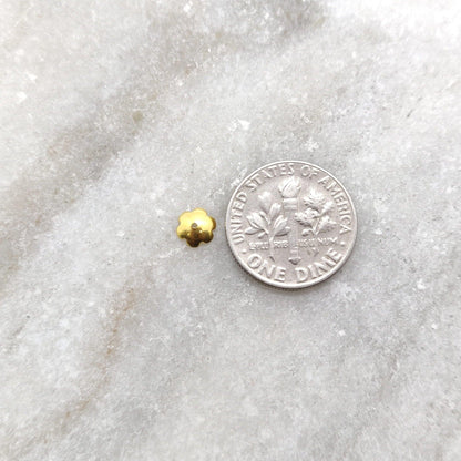 18K gold floral spacer finding - close-up petal detail Jaipur