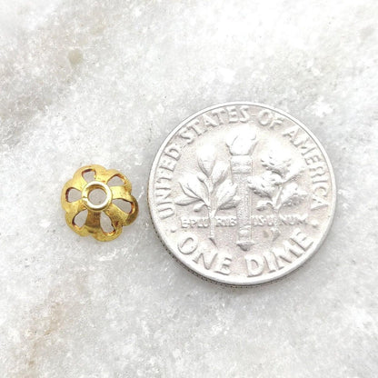 18K gold flower cap 4x7mm - overhead view Jaipur