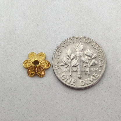 18K gold flower cut cap 9mm styled on sparkle jewelry