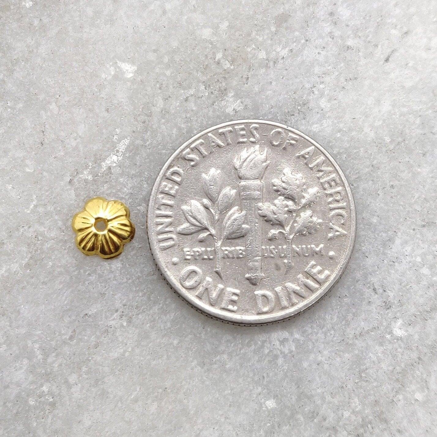 18K gold handmade spacer cap 5mm - close-up artisan detail