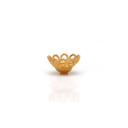 18K gold round spacer bead caps 8mm - close-up polish