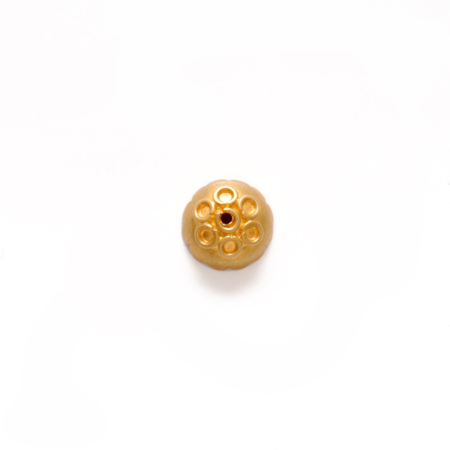 18K gold spacer bead cap 8mm DIY - close-up detail