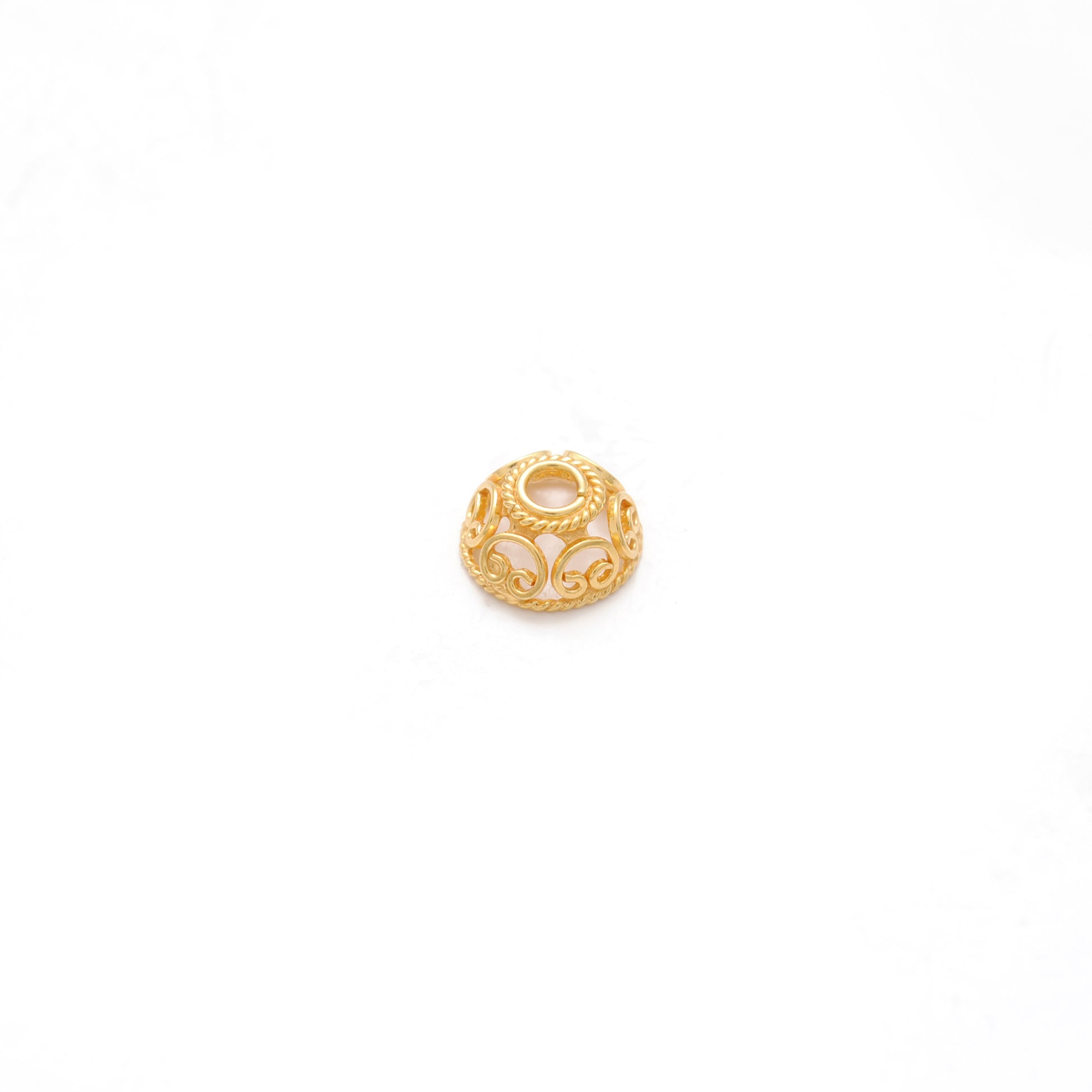 18K gold spacer cap 7.5mm - close-up detail Jaipur