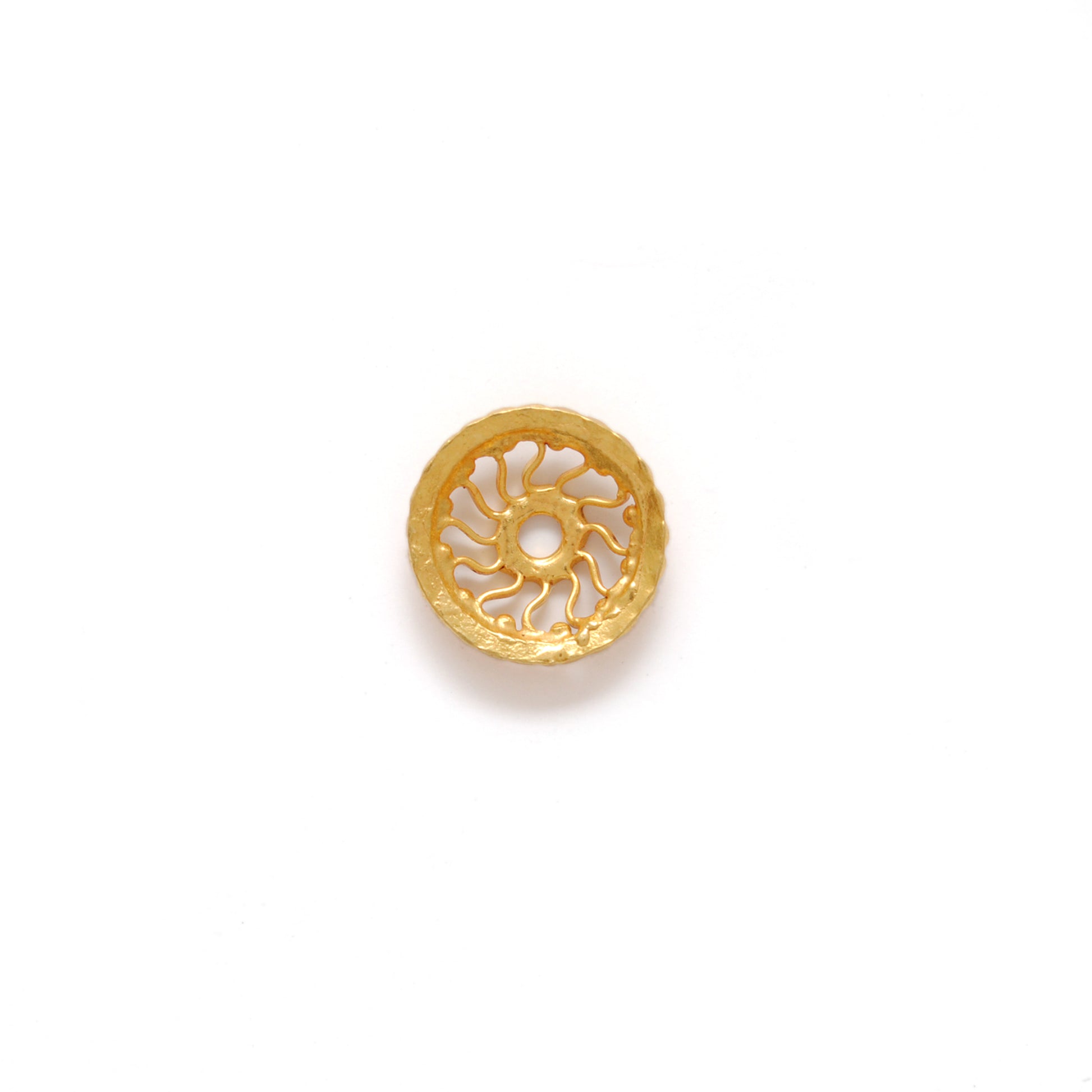 18K gold wheel bead cap - close-up flat disc detail