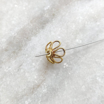 18K gold floral bead cap 6x11mm petal close-up