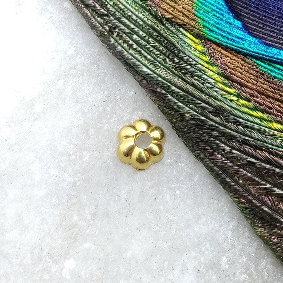 18K solid yellow gold floral bead caps findings 5mm front view
