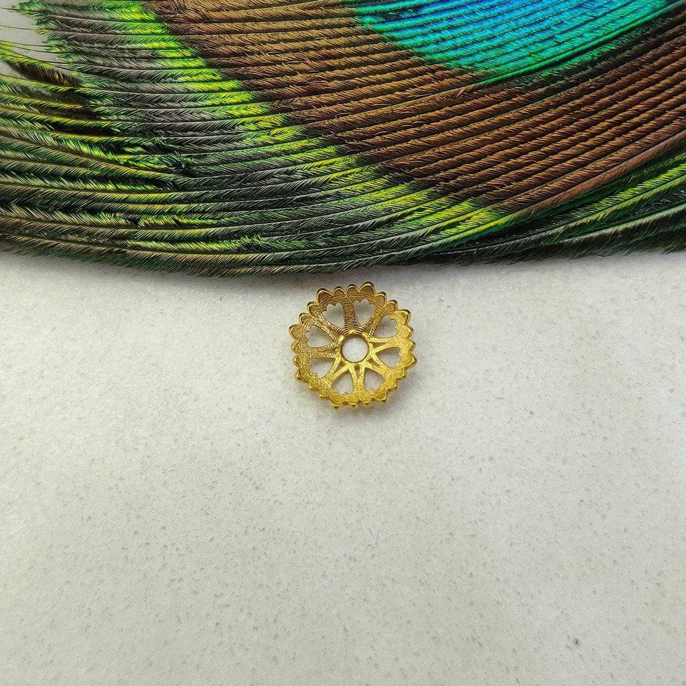 18K gold caps spacer beads craft close-up detail