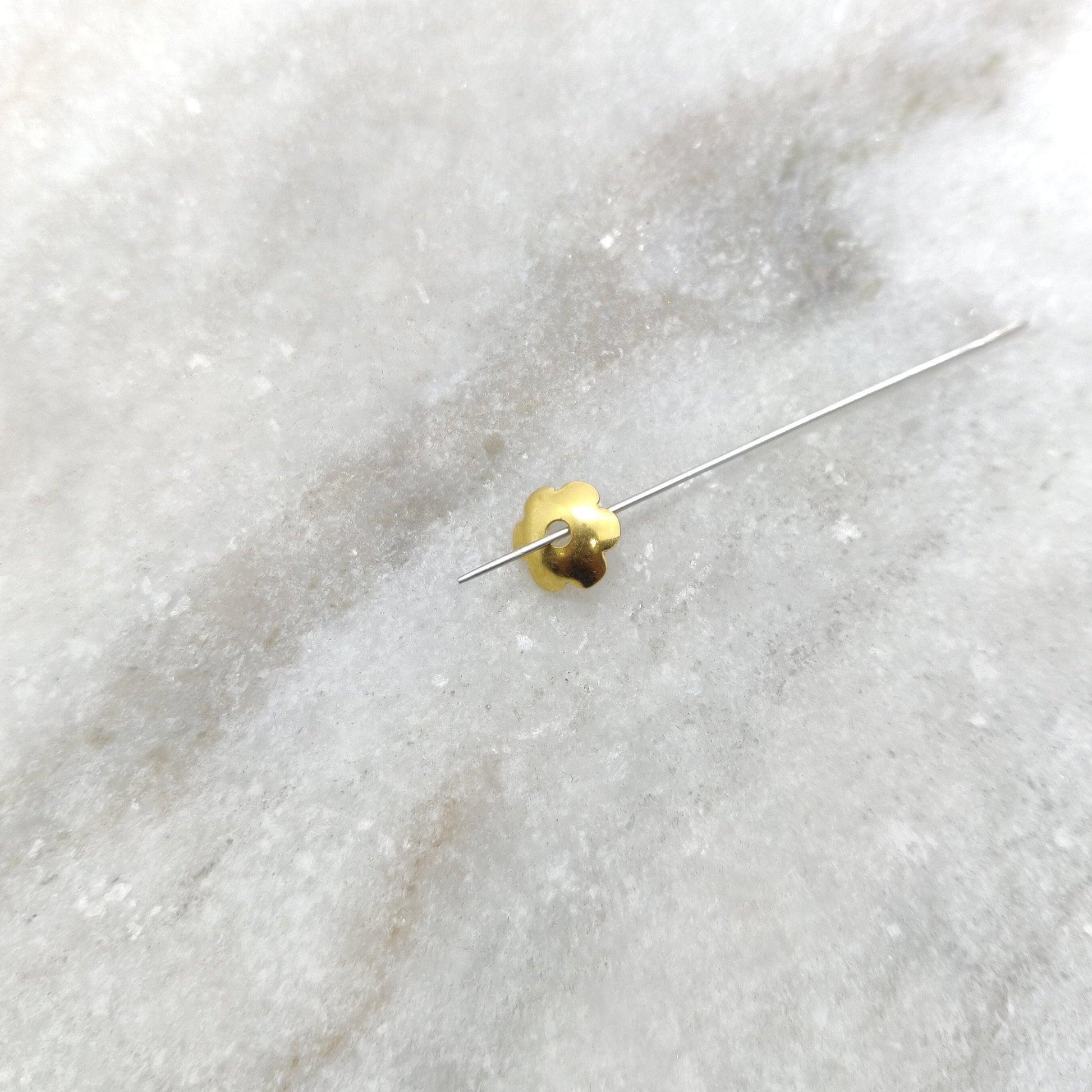 18K gold end bead cap 7mm close-up detail