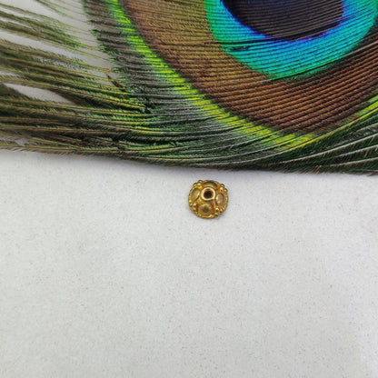 18K yellow gold fancy bead caps findings 7mm front view