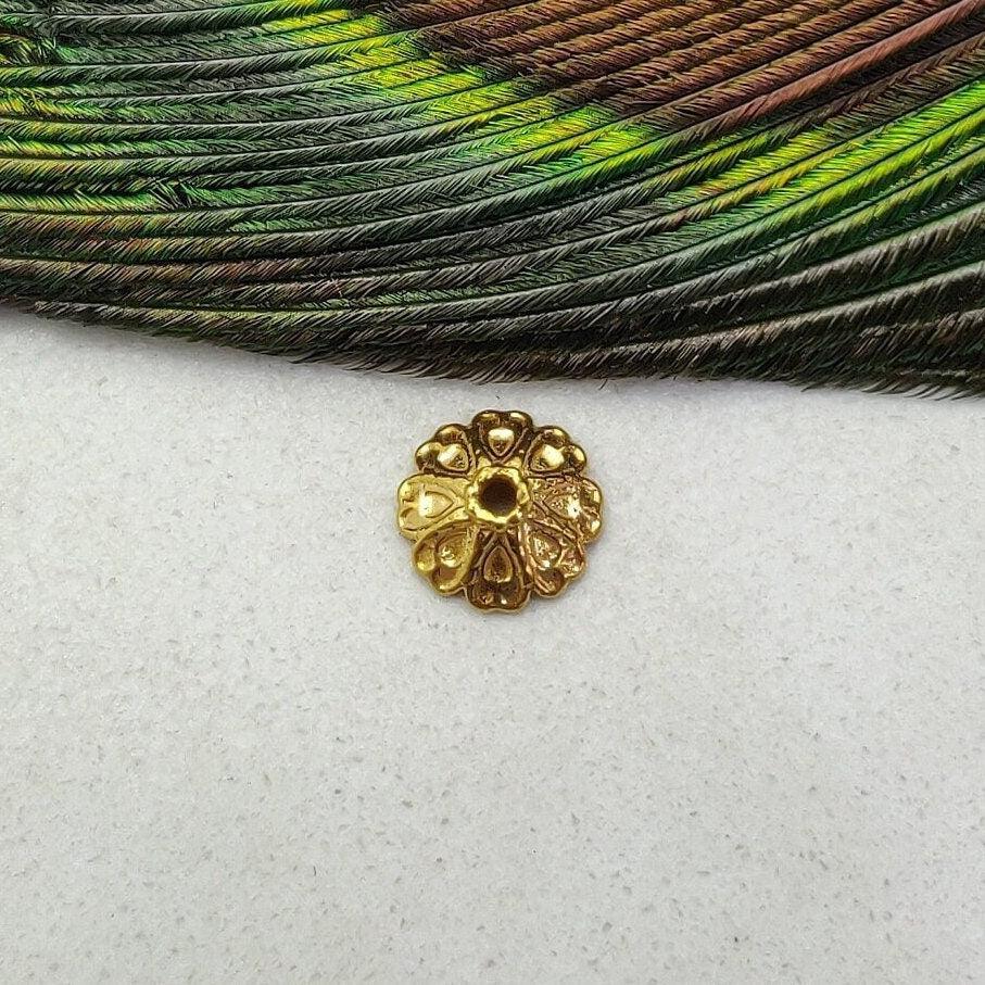 18K yellow gold flower end spacer bead cap finding - front view