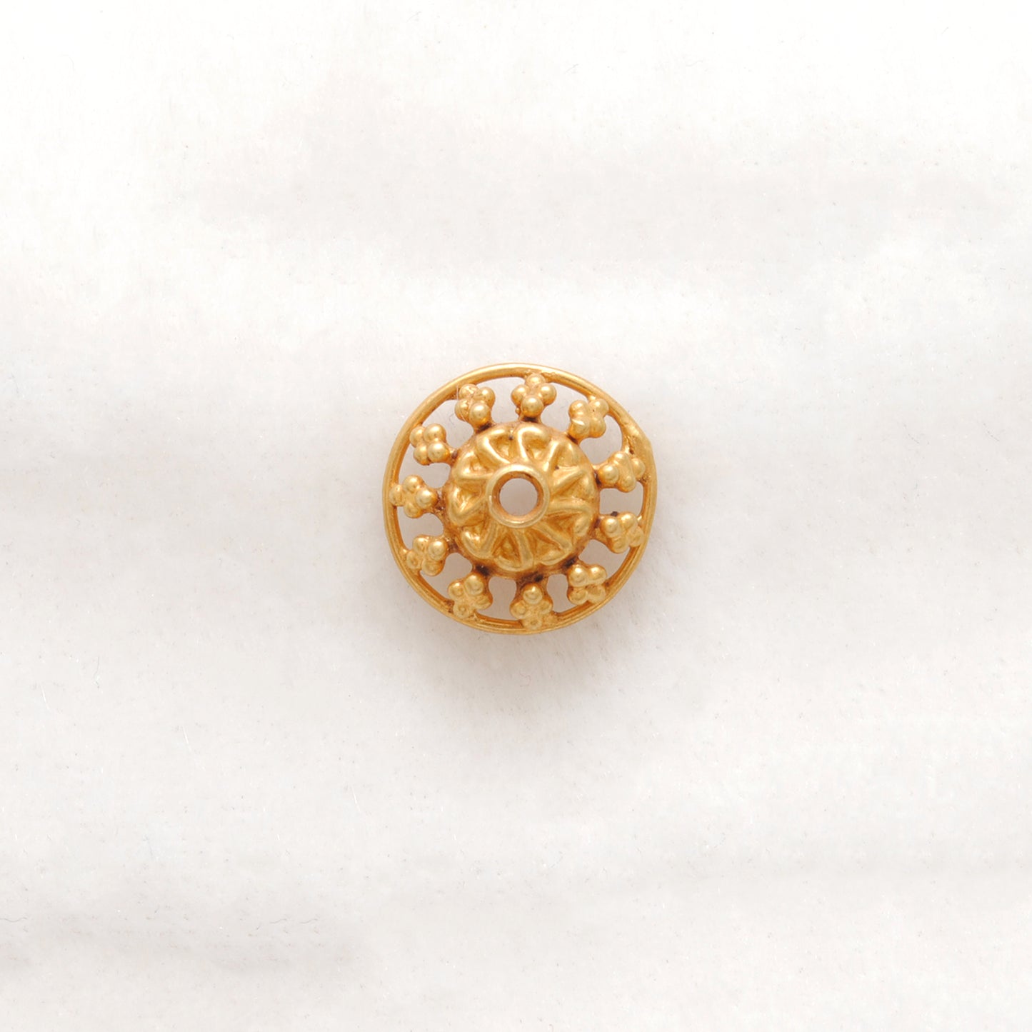 18K yellow gold round bead caps 10mm - multiple angles