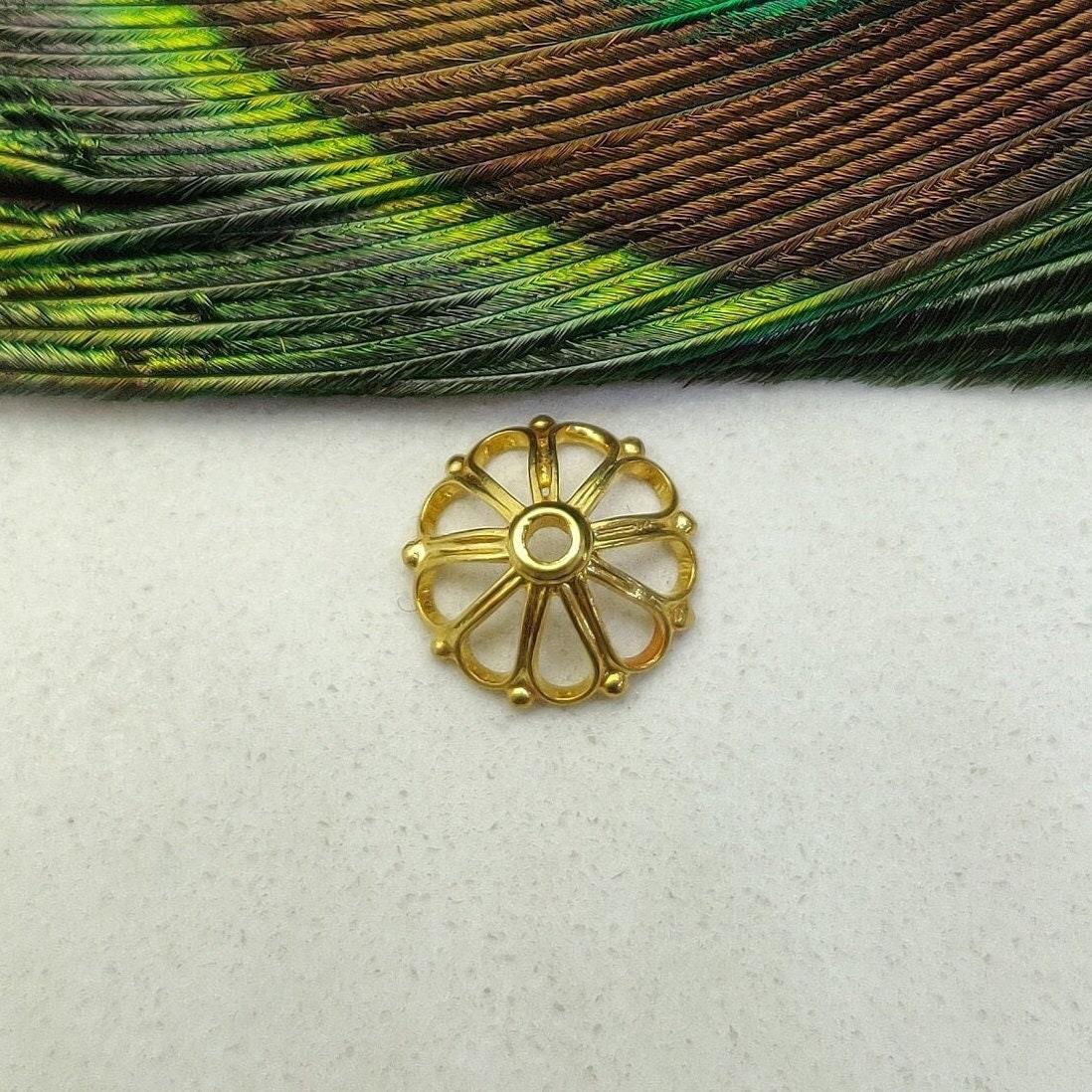 18K yellow gold wheel floral bead cap finding - front view