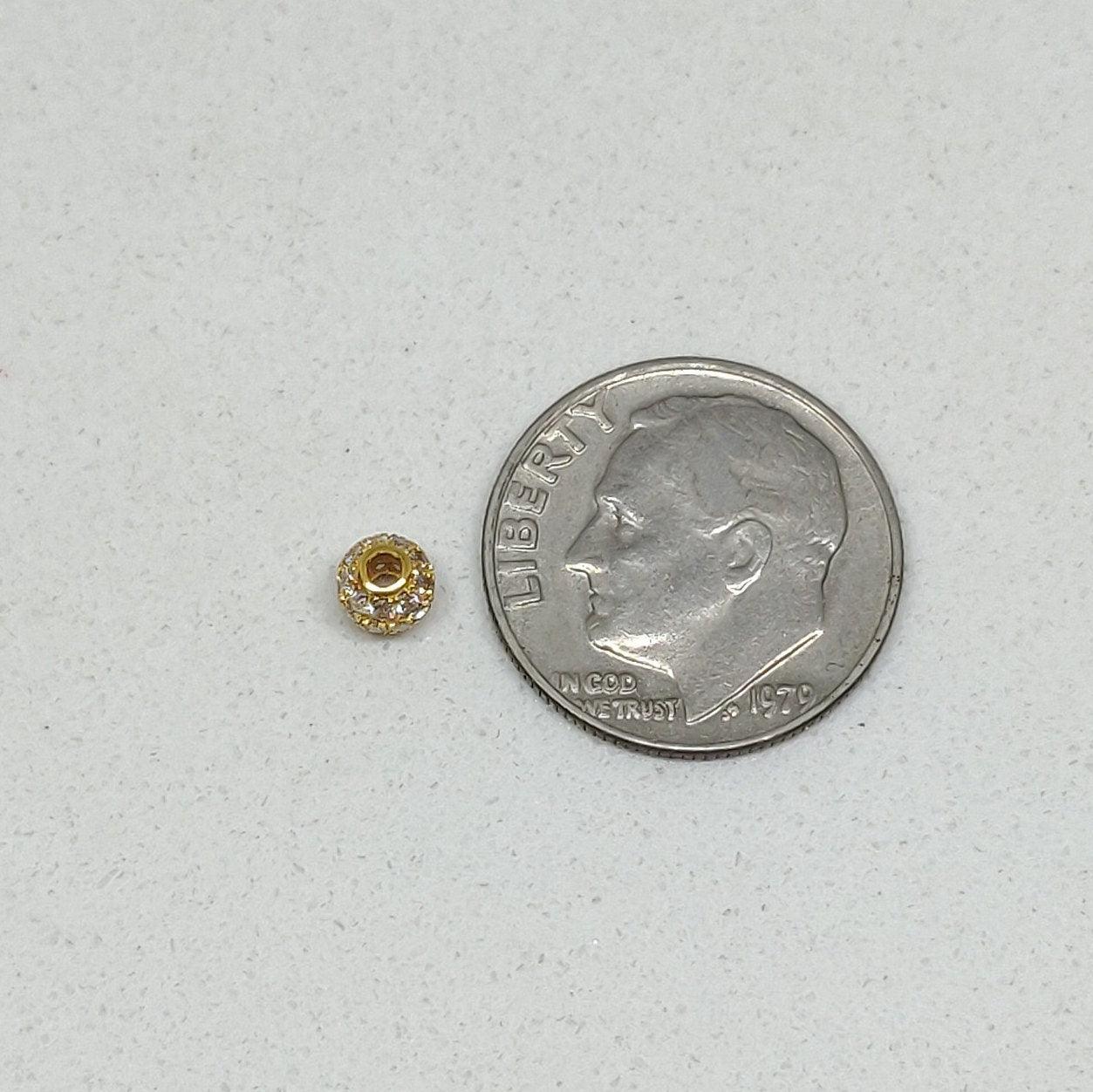 4mm Diamond 14K Gold Ball Spacer Finding – Overhead View