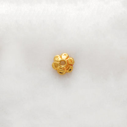 7mm 18K gold floral cap styled on gemstone bracelet