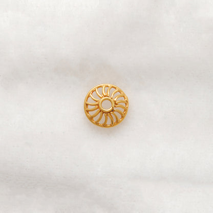 8mm 18K gold wheel bead cap - multiple angles display