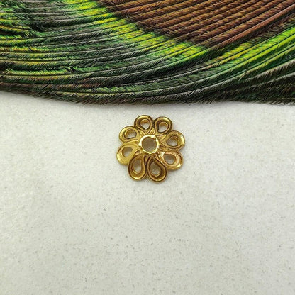 9x3mm 18K yellow gold spacer bead caps - front view