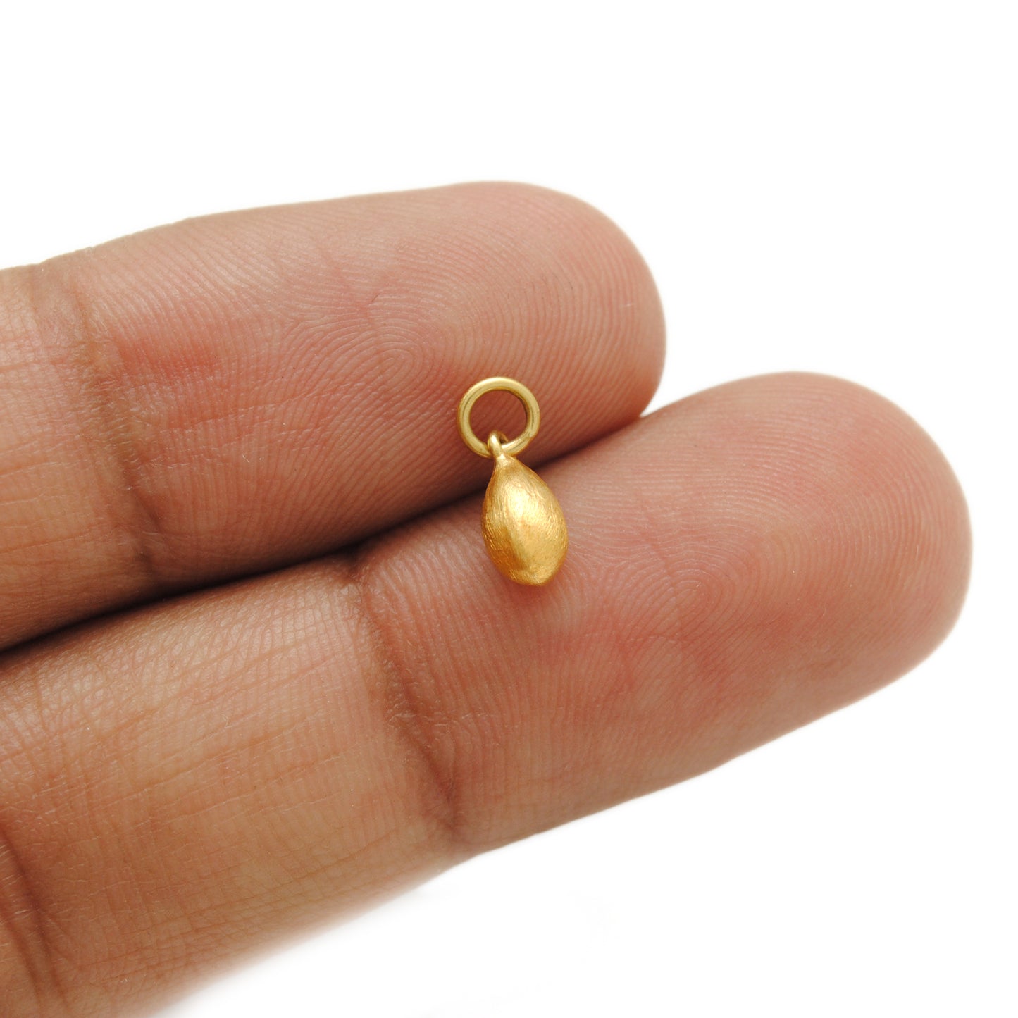 18K Yellow Gold Teardrop Charm – Elegant Water Drop Pendant (1pc)