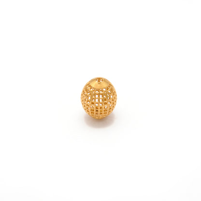 18K gold handmade designer oval bead, elegant jewelry finding for DIY making, ideal for necklaces, bracelets, and custom designs